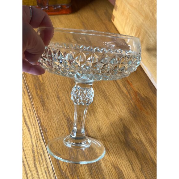 Anchor Hocking Diamond Pointe Compote/Trinket/Candy Dish 7.25" tall 6" in dia. - Picture 5 of 10